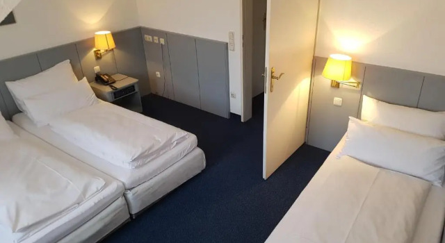 Трёхместный номер Standard Altstadthotel Augsburg