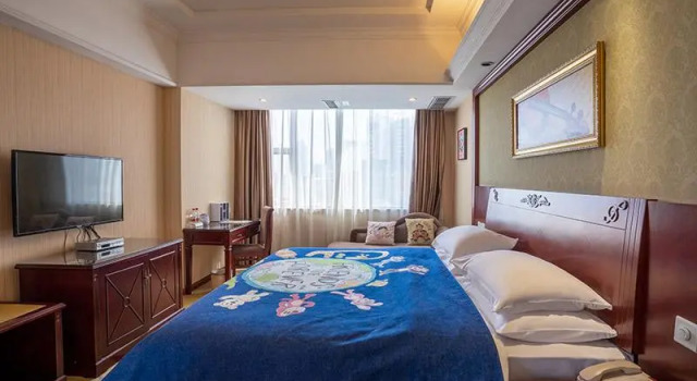 Семейный люкс Vienna Hotel Nanning Xianhu