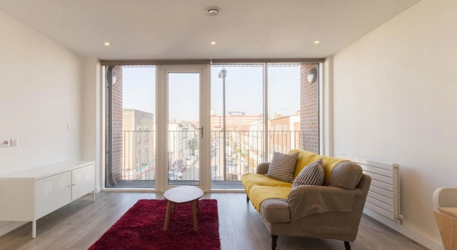 NEW Bright 1BD Flat in the Heart Tooting Broadway
