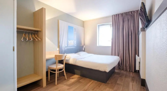 Двухместный номер Standard B&B HOTEL Calais Centre St Pierre