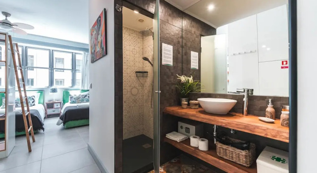 Трёхместная семейная студия с видом на город Bolhão Market Apartment