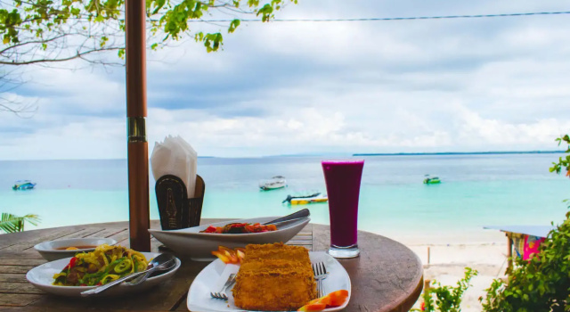Bara Beach Bungalows, Rezerwuj Hotel Bira 