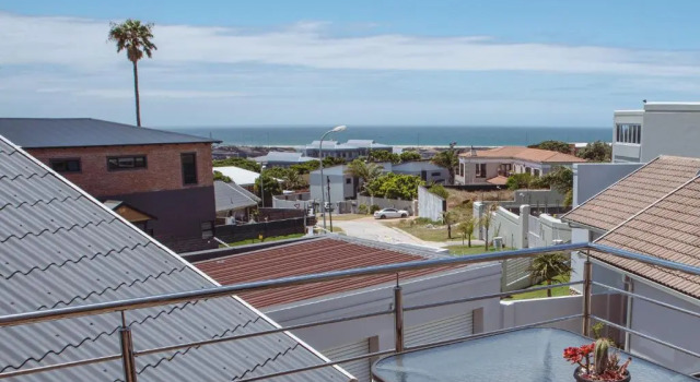 Апартаменты Harbour Cottages, Humewood