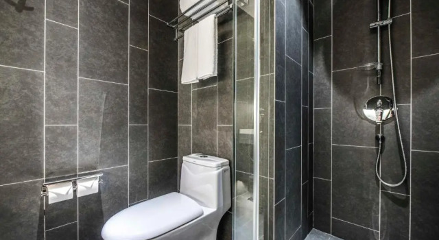 Четырёхместный номер Standard Q-Box Hotel Shanghai Sanjiagang