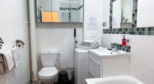 Апартаменты Charmant studio Alésia