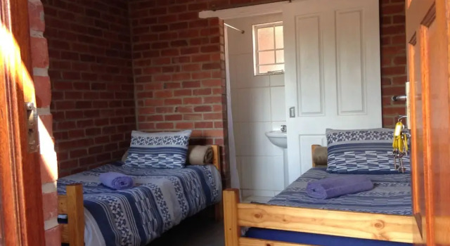 Village Lodge Harrismith, Buchen Sie Pension Harrismith Freistaat