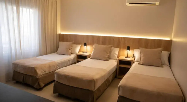 Трёхместный номер Executive Urbana Suites
