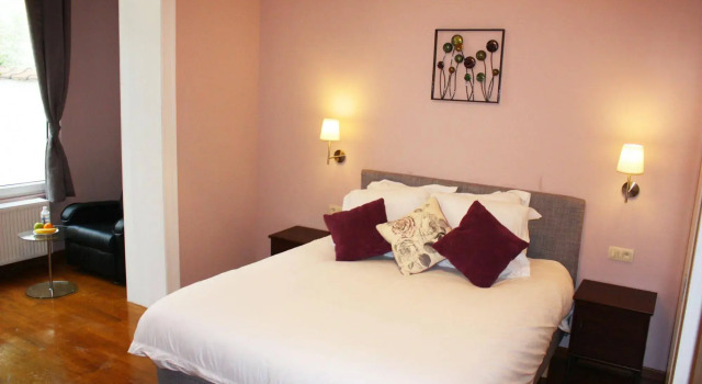 EU Guesthouse, Prenota Bed & breakfast Bruxelles Bruxelles, vicino a Square Ambiorix