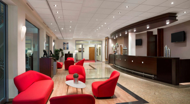 Ramada Encore Geneve La Praille, Book Hotel SPA-hoteller i Vaud, SPA