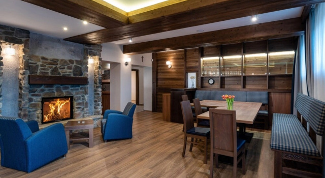 La Chata, Rezervovat Hotel Hotely v Prešovský kraj s parkováním, Parkování