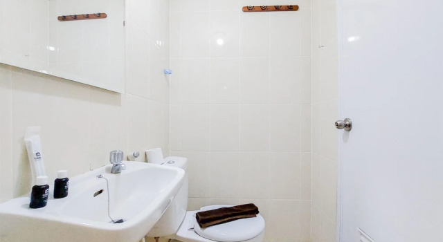 Студия Modern Studio M-Town Residence Apartment near Shopping Mall By Travelio