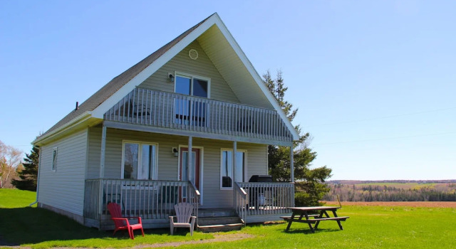 Коттедж Executive с 3 комнатами с частичным видом на океан Swept Away Cottages