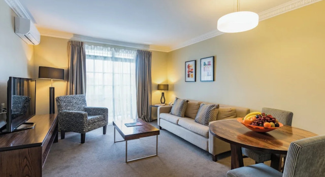 Полулюкс с балконом Distinction Hotel Rotorua