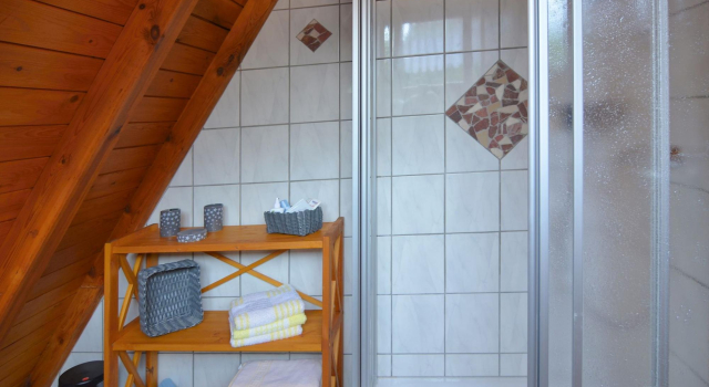 A-frame House in Dreislar Near Ski Slopes, Забронировать Дом для отпуска  