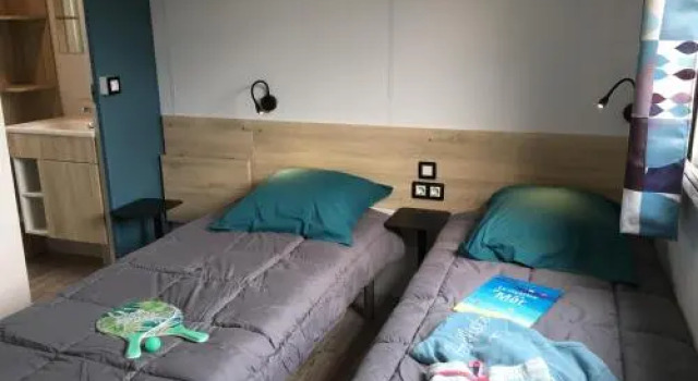 Camping de la Plage de Cleut-Rouz, Rezerwuj Pole kempingowe Fouesnant 