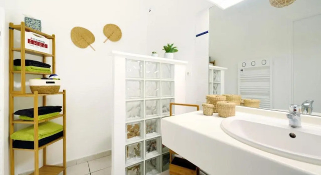 T2 cosy proche du centre-ville avec garage inclus, Забронировать Апартаменты/квартира Апартаменты Экс-ан-Прованса, рядом с Ратушная площадь, Апартаменты/квартира