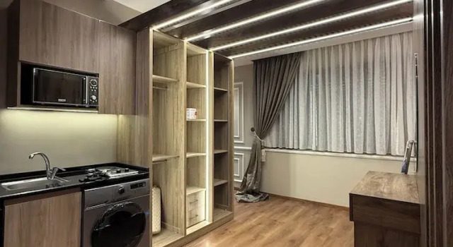 JRE Amazing Rooftop-studio at Abdoun 702, Забронировать Апартаменты/квартира Abdoun Амман, рядом с Orthodox Club