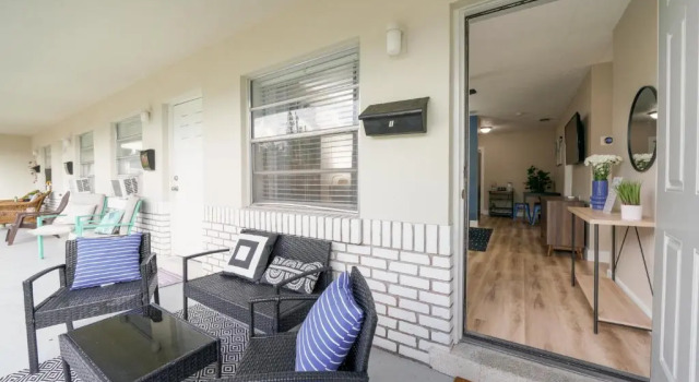 Апартаменты 2 Bedroom Apartment - Perfect for Long Term Stays