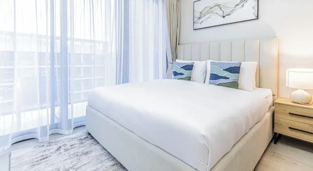 Luxurious 1BR Living in Azizi Riviera 39, Забронировать Апартаменты/квартира Отели Дубая с парковкой, Парковка