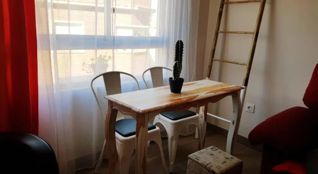 Апартаменты Apartamento Stylety Plaza del Reloj