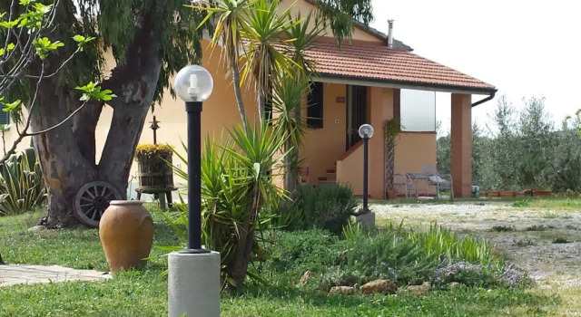 Вилла с 3 комнатами Agriturismo Podere La Cascata