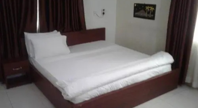Norbeth Hotel, Prenota Hotel Hotel a Obio-Akp con parcheggio, Parcheggio