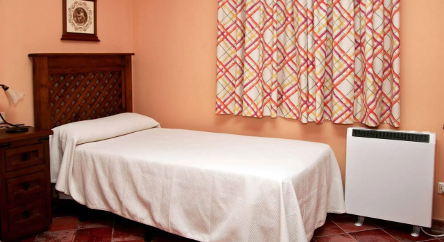 Cortijo La Presa, Reservar Hotel Las Lagunillas Madrid