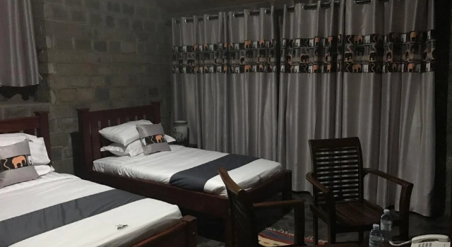 Kyangabi Crater Resort, Book Resort Western Uganda National Parks 