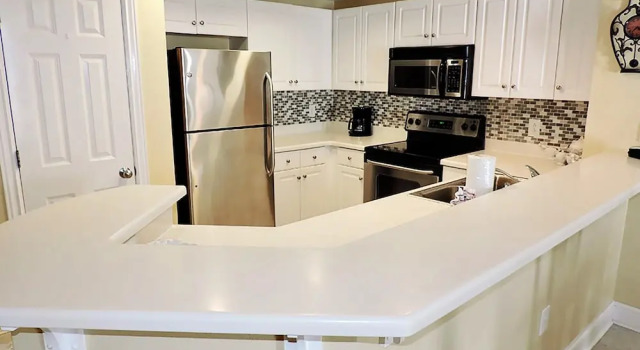 Двухместный номер Standard с балконом Majestic Beach Towers 2-603