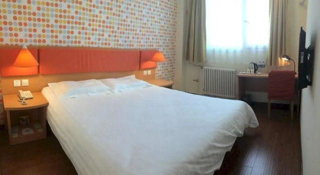 Home Inn Dalian Development Zone Jinma Road Light Rail Station Shop, Boek Hotel Jinzhou Dalian Area
