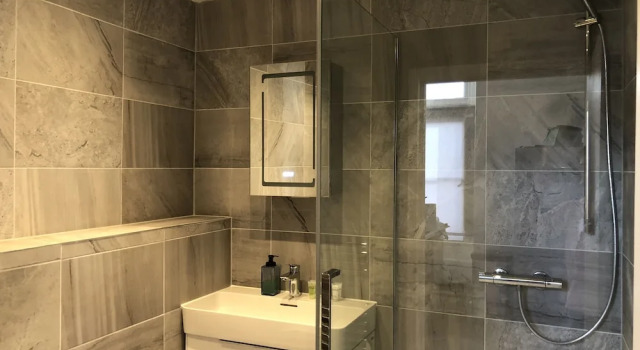 Апартаменты Deluxe Spacious & Modern 2 Bed Apartment at Knightsbridge London