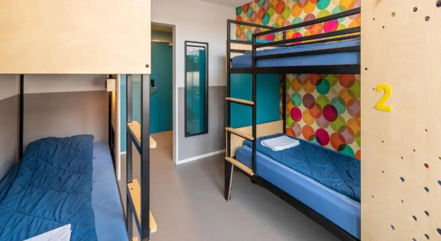 Кровать в общем номере Stayokay Hostel Den Haag