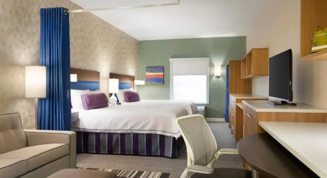 Четырёхместная студия Home2 Suites by Hilton Milton Ontario
