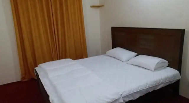 Skardu Paragon Guest House, Забронировать Гостевой дом Отели Скарду с парковкой, Парковка