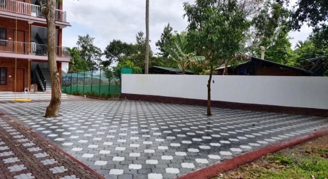DOLPHIN ENCLAVE SERVICE STUDIO APARTMENTS, Забронировать Апартаменты/квартира Апартаменты штата Кералы, недорого, Апартаменты/квартира