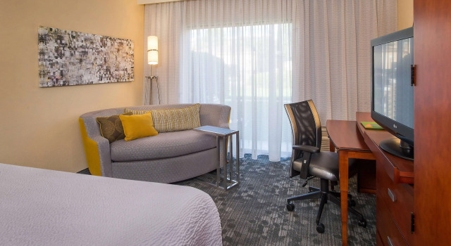Номер Deluxe Sonesta Select Charlotte University Research Park