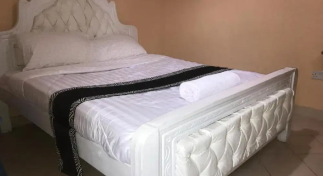 Consular Resort-Meru, Book Hotel Cheap Hotels in Maua