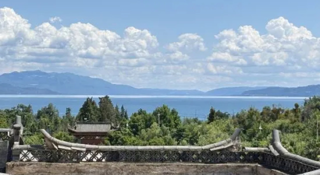 Chengjiang Tuxin Chinese Inn, Prenota Hotel Hotel a Yunnan con parcheggio, Parcheggio