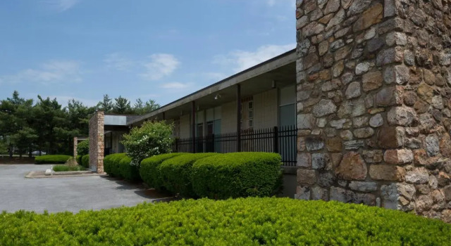 Четырёхместный номер Standard Luray Caverns Motels