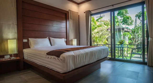 Бунгало Executive Baan Pinya Executive Bungalow