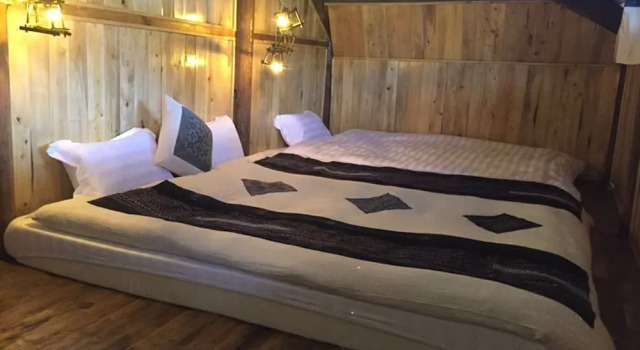 Tavan Chopai Homestay, Rezervovat Hotel Hotely v Lao Cai s bazénem, Bazén