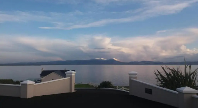 Апартаменты Ballyheigue Cliff Side and Sea View Apartment