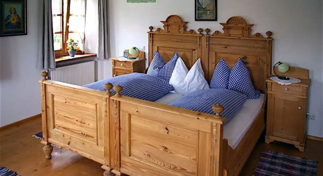 Gästehaus Lechner, Book Hotel Schleching Chiemgau