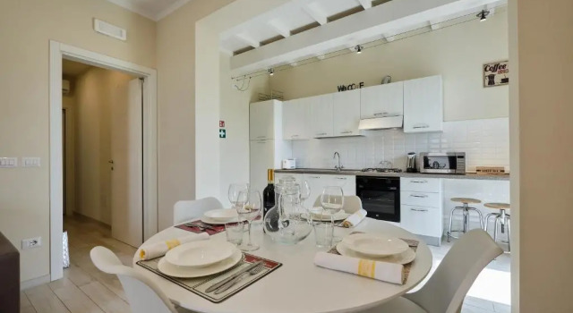 Family Apartment Fucecchio, Забронировать Апартаменты/квартира Отели в центре Фучеккьо, в центре