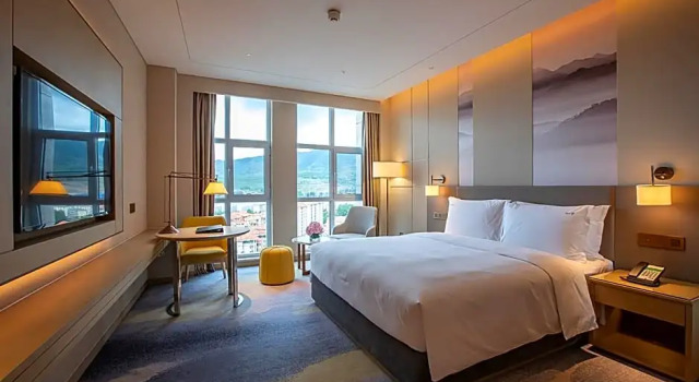 Двухместный номер Standard Holiday Inn Xining Datong by IHG