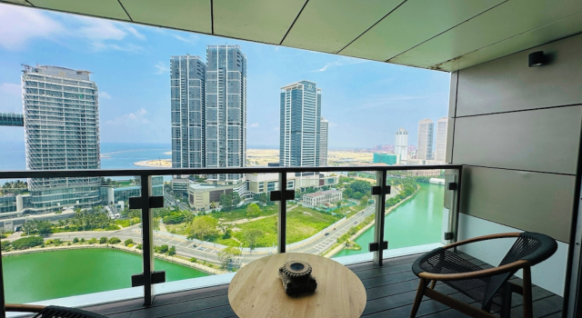Апартаменты Azure Executive at Cinnamon Life Residence