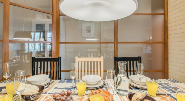 Saldanha Prime Apartment, Забронировать Апартаменты/квартира Арроюш Лиссабон, рядом с Станция метро Sao Sebastiao — Проспект Герцога Авила