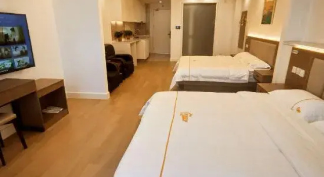 Guangyin Story Homestay (Bozhou College), Book Hotel Hotels in Bozhou with Parking, Parking