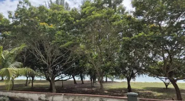 18pax GFloor 4R4B Dual-Key DOORSTEP PRIVATE BEACH, WATERSPORT, POOL, BBQ SET, WIFI, Prenota Hotel Hotel a Negeri Sembilan con parcheggio, Parcheggio