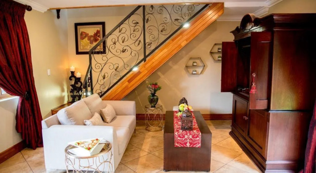 Isiphiwo Boutique Hotel and Spa, Prenota Resort Hatfield Pretoria